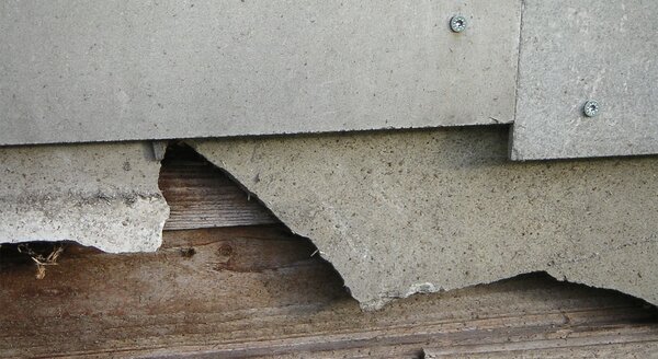 Aanwezigheid van asbest in vezelcementdaken | © CRB Analyse Service GmbH